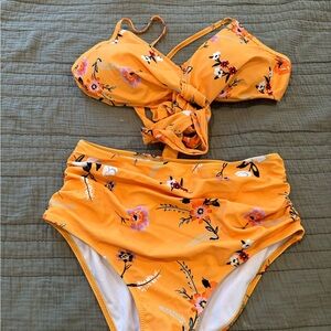 Floral yellow bikini!